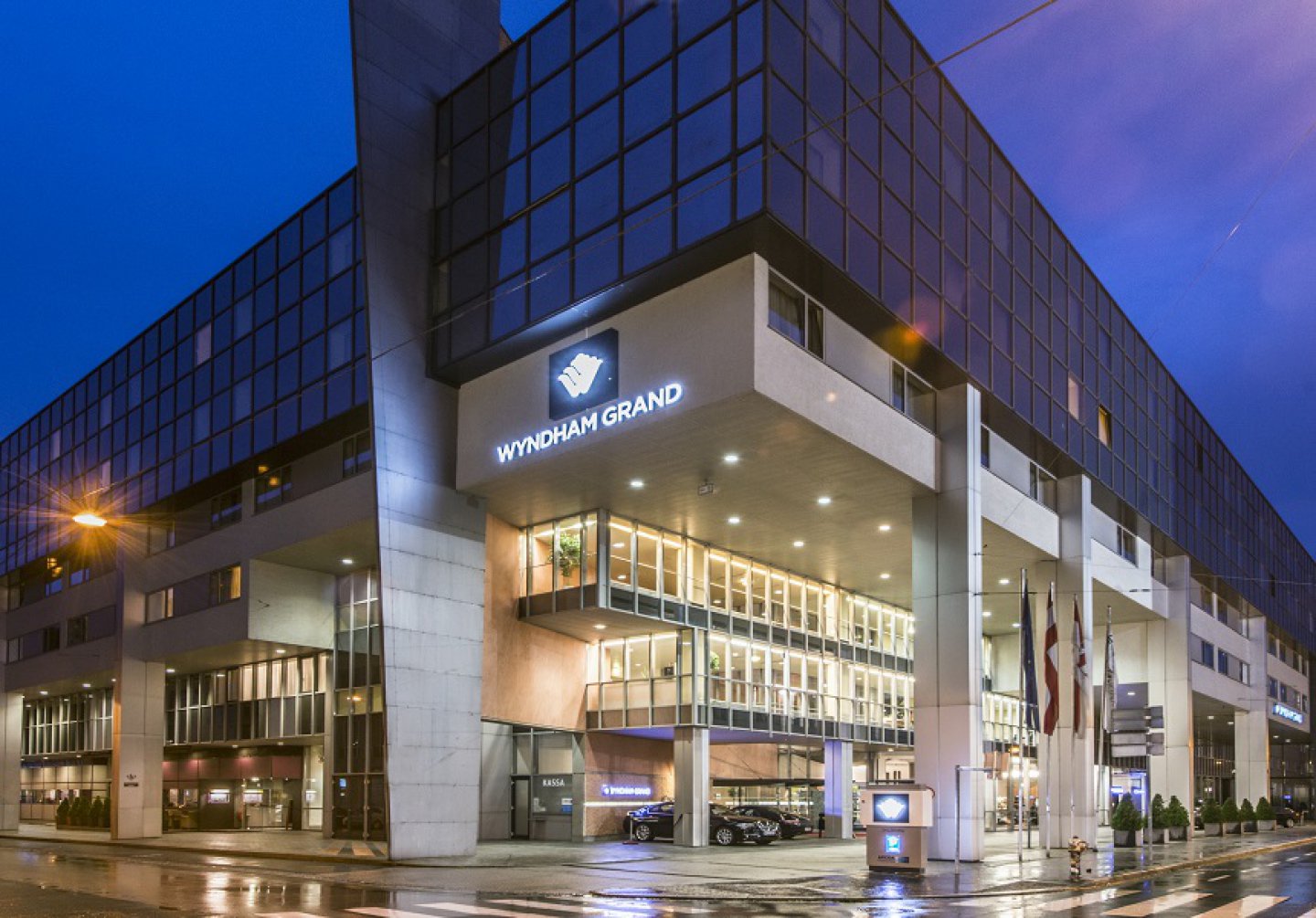 Wyndham Grand Salzburg Conference Centre - Aussenansicht - MICE Service Group
